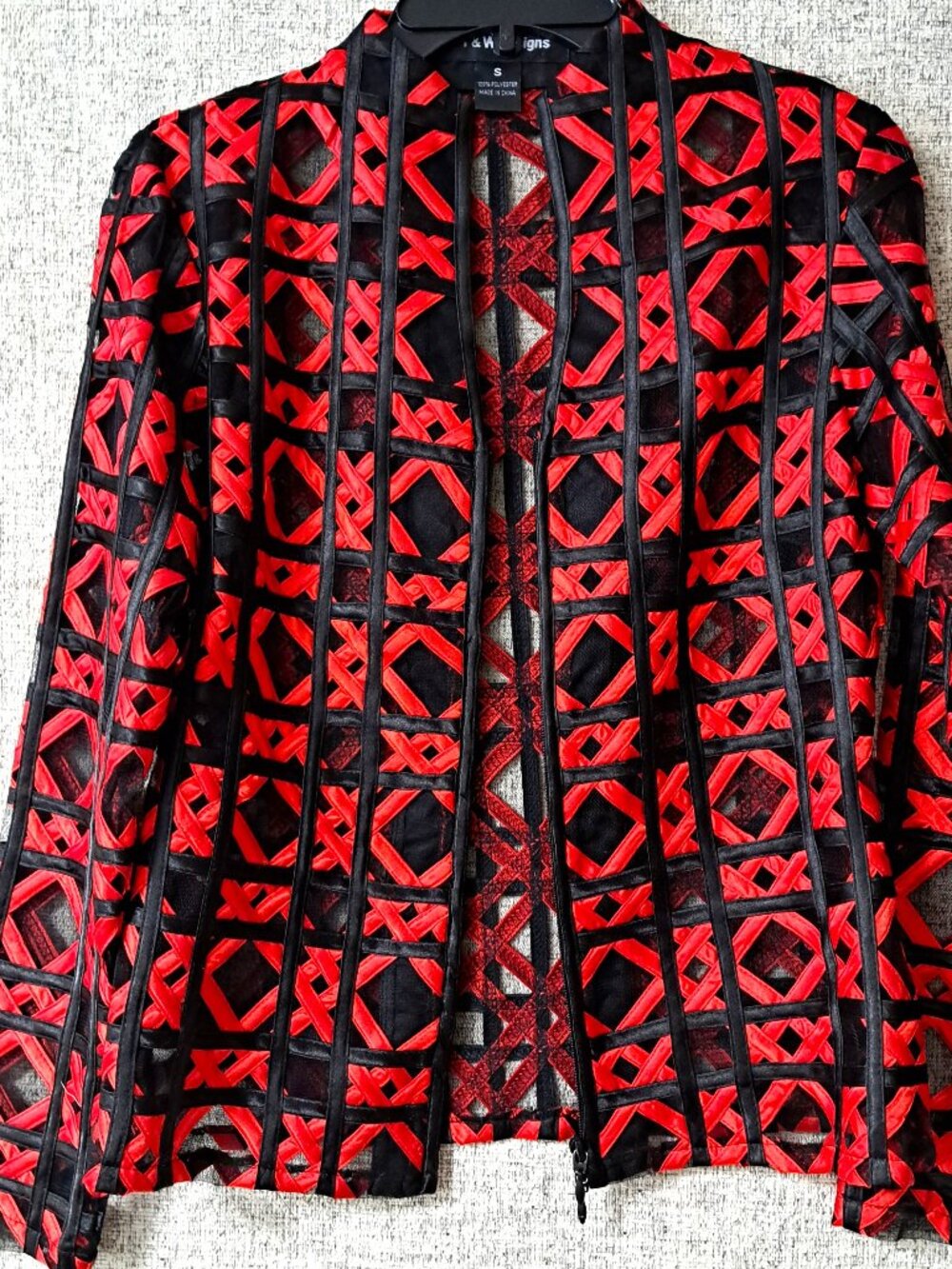 COOL RED & BLACK CUT OUT DESIGN W MESH BEHIND LADIES JACKET SIZE SMALL
